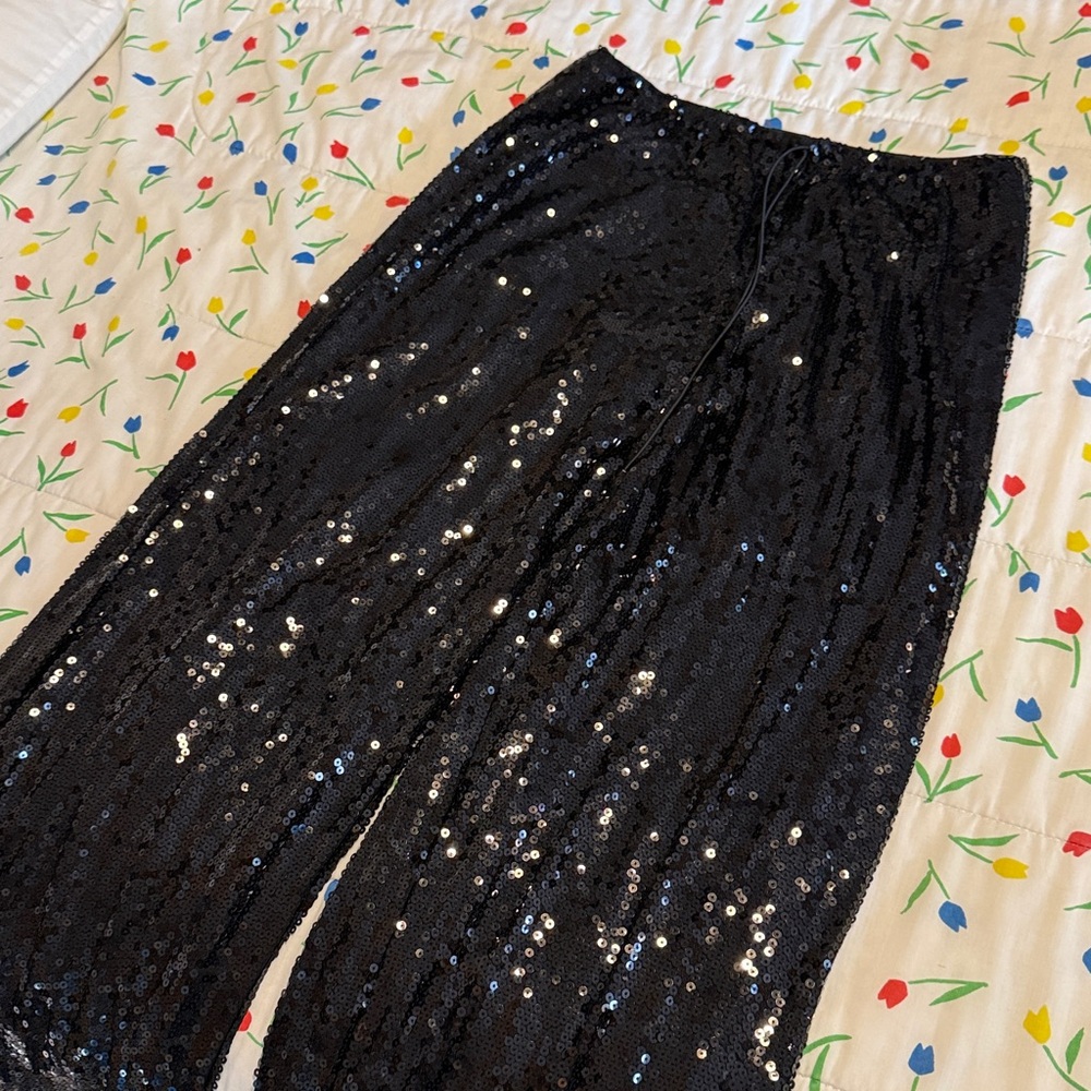 Black Sequin Wide-Leg Pants - Picture 4 of 4